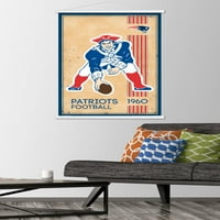Novi Engleski Patriots - Retro logotip zidni poster sa drvenim magnetskim okvirom, 22.375 34